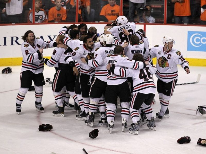 Blackhawks Win First Stanley Cup Since 1961 - The New York Times