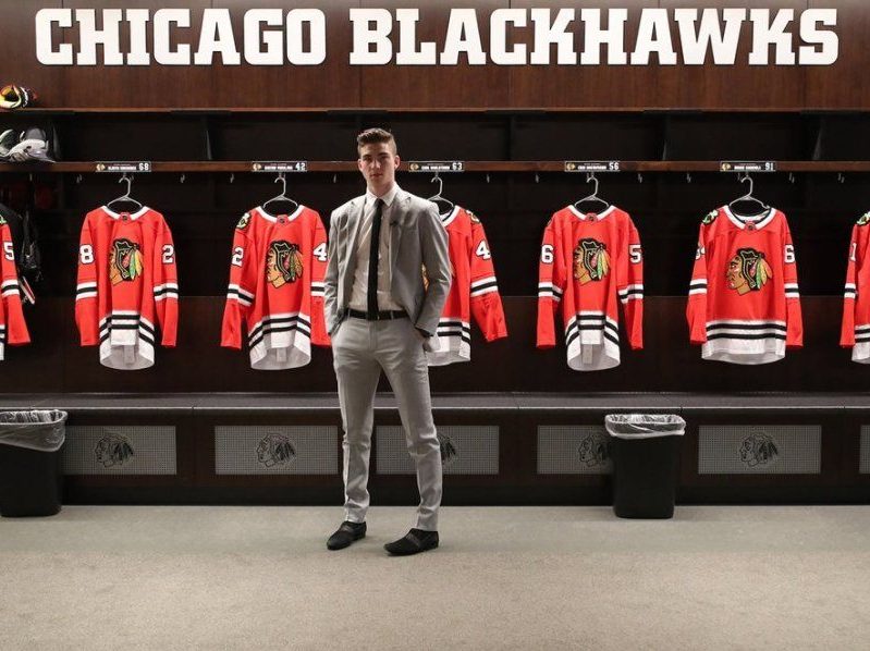 Inside Blackhawks Locker Room 