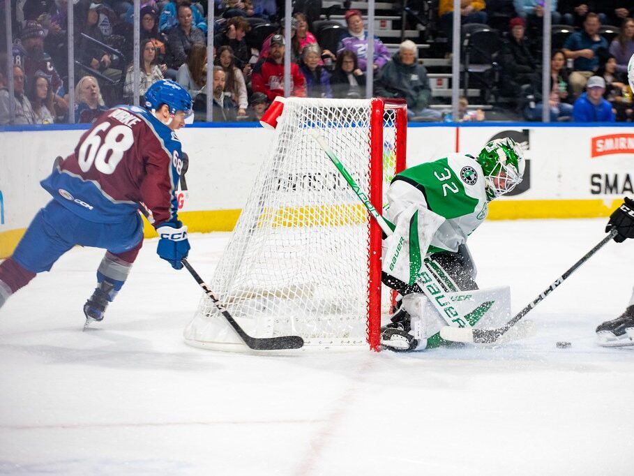 Eagles can't shine against Texas The Rink Chicago Blackhawks