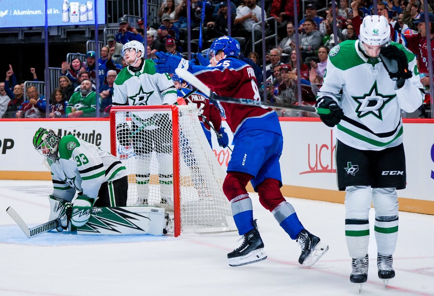 Avalanche lose preseason debut 3–2 to Dallas Stars, Ritchie shines ...